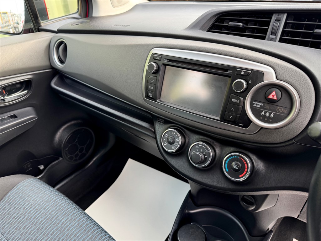 Used Toyota Yaris 2013 for sale - 77205847: Photo 16