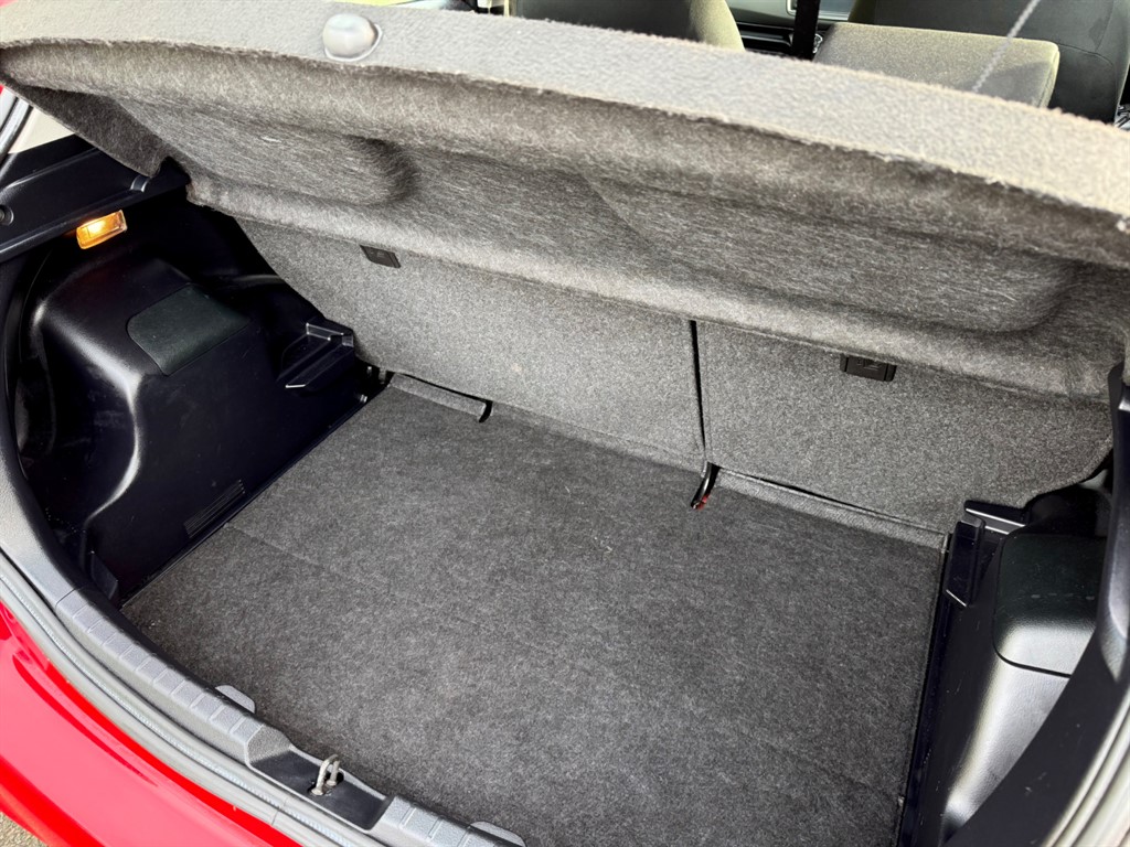 Used Toyota Yaris 2013 for sale - 77205847: Photo 35