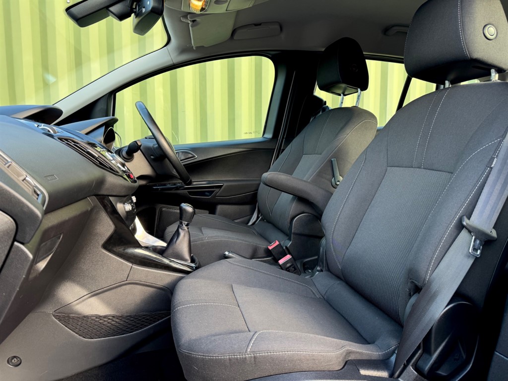 Used Ford B-MAX 2015 for sale - 76652873: Photo 24