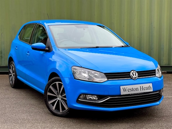 Used Volkswagen Polo 2016 for sale - 76244643: Photo 1