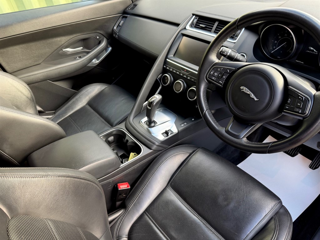 Used Jaguar E-Pace 2020 for sale - 76652874: Photo 15