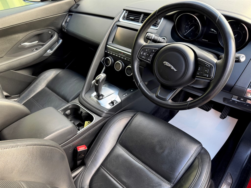 Used Jaguar E-Pace 2020 for sale - 76652874: Photo 16