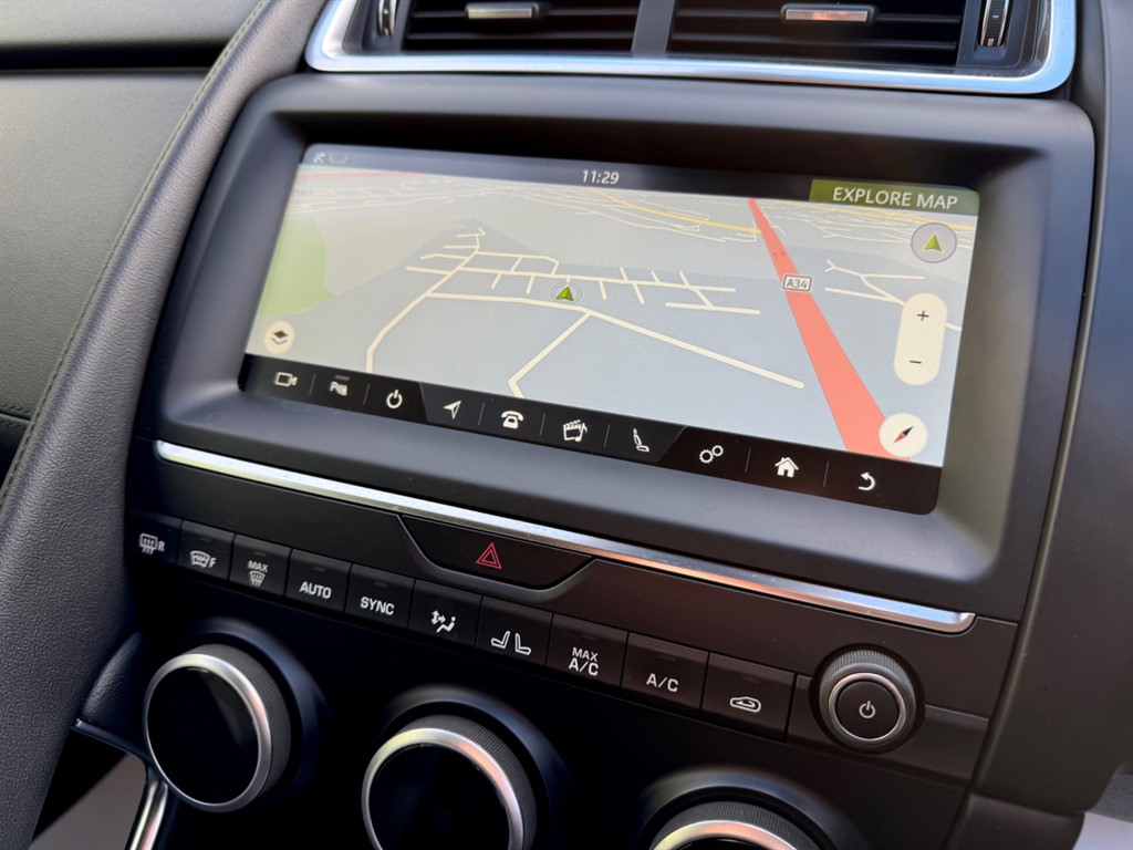 Used Jaguar E-Pace 2020 for sale - 76652874: Photo 20