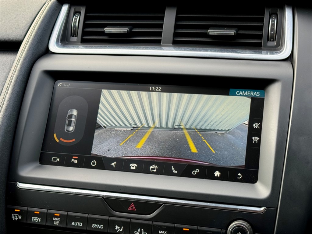 Used Jaguar E-Pace 2020 for sale - 76652874: Photo 23