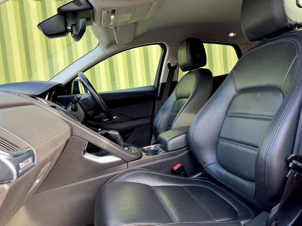 Used Jaguar E-Pace 2020 for sale - 76652874: Photo 27
