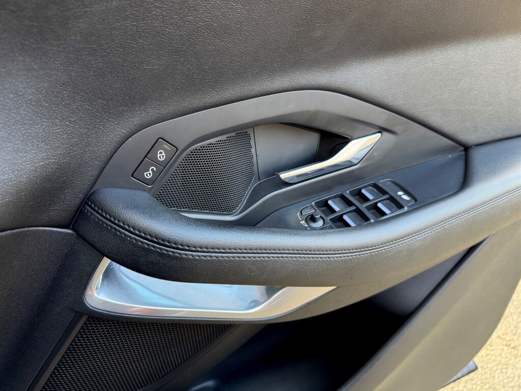 Used Jaguar E-Pace 2020 for sale - 76652874: Photo 36