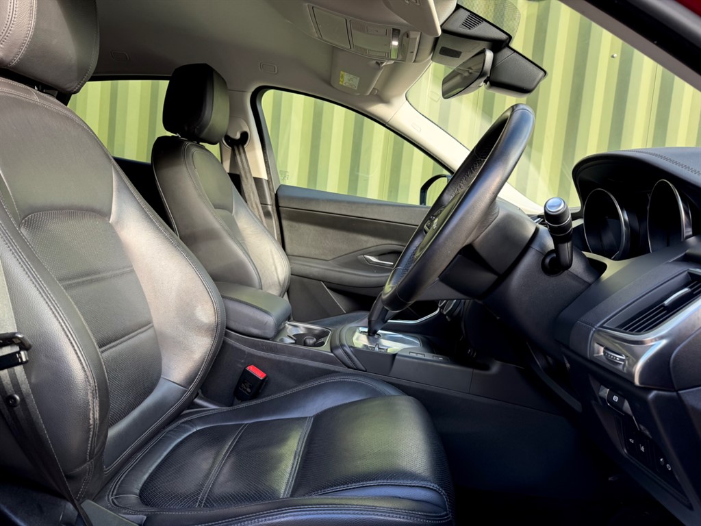 Used Jaguar E-Pace 2020 for sale - 76652874: Photo 37