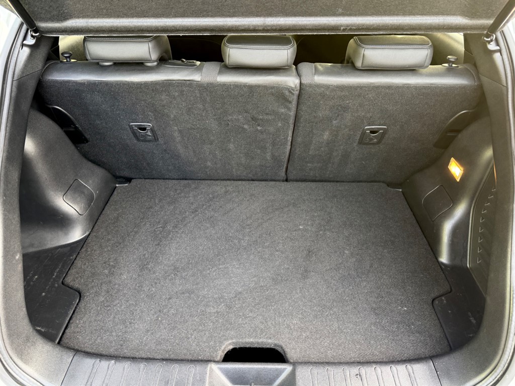 Used Nissan Juke 2017 for sale - 76652860: Photo 40