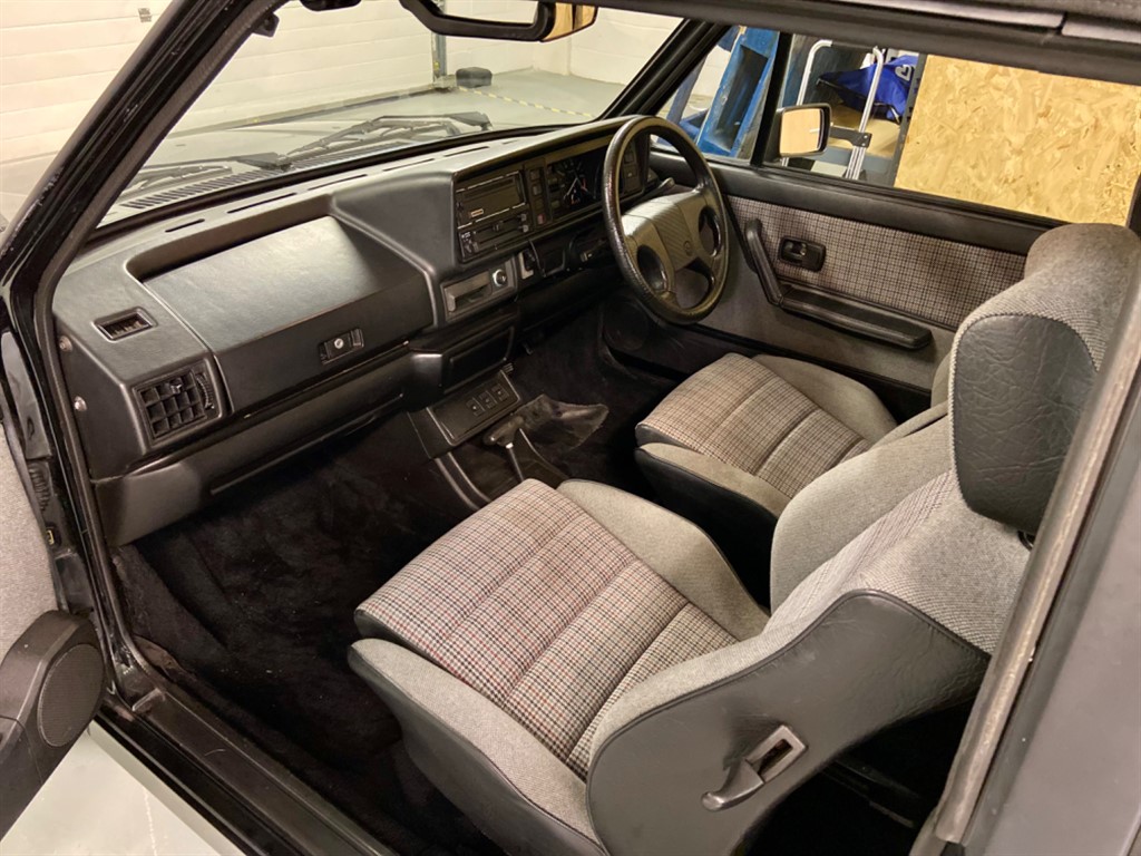 Used Volkswagen Golf 1991 for sale - 76598015: Photo 15