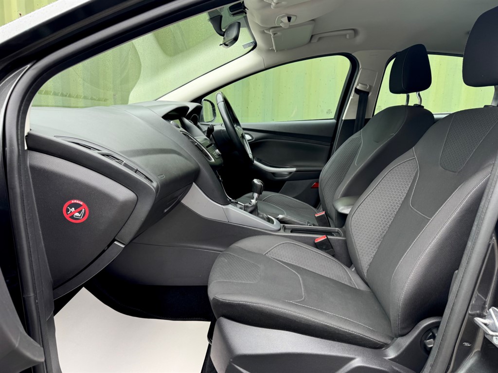 Used Ford Focus 2017 for sale - 77928014: Photo 20