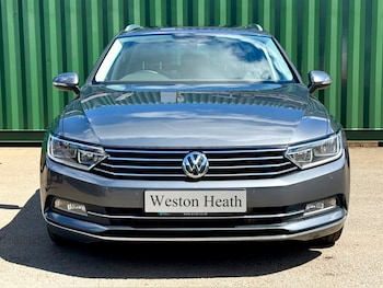Used Volkswagen Passat 2016 for sale - 78724800: Photo