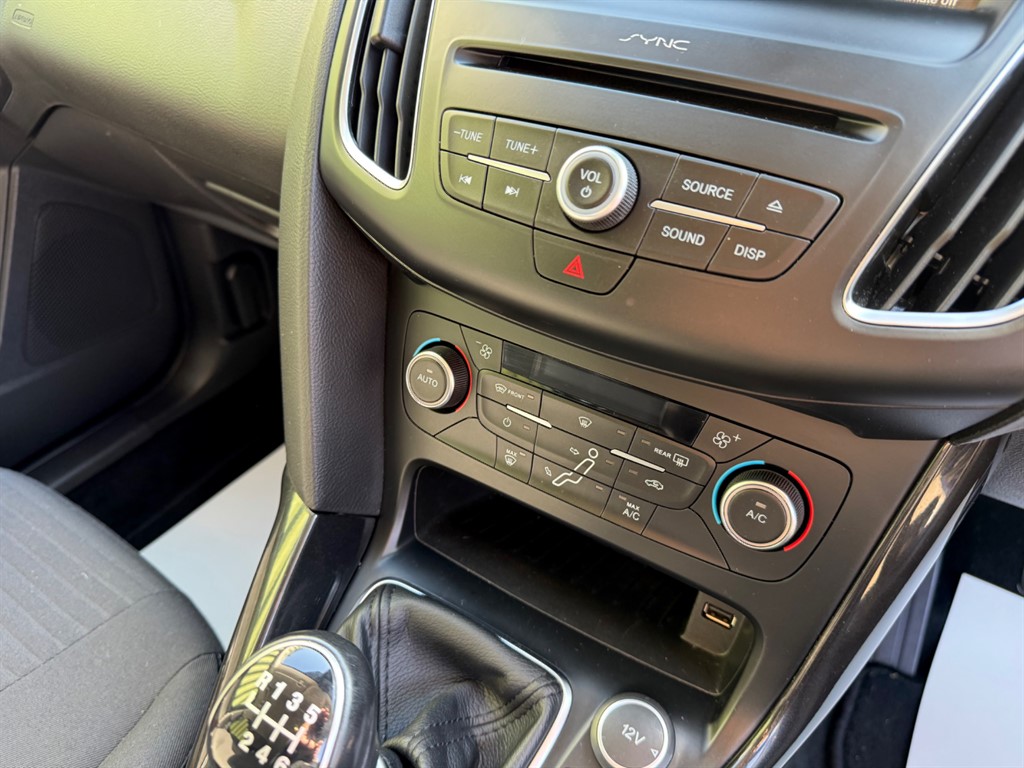 Used Ford Focus 2016 for sale - 76124903: Photo 19