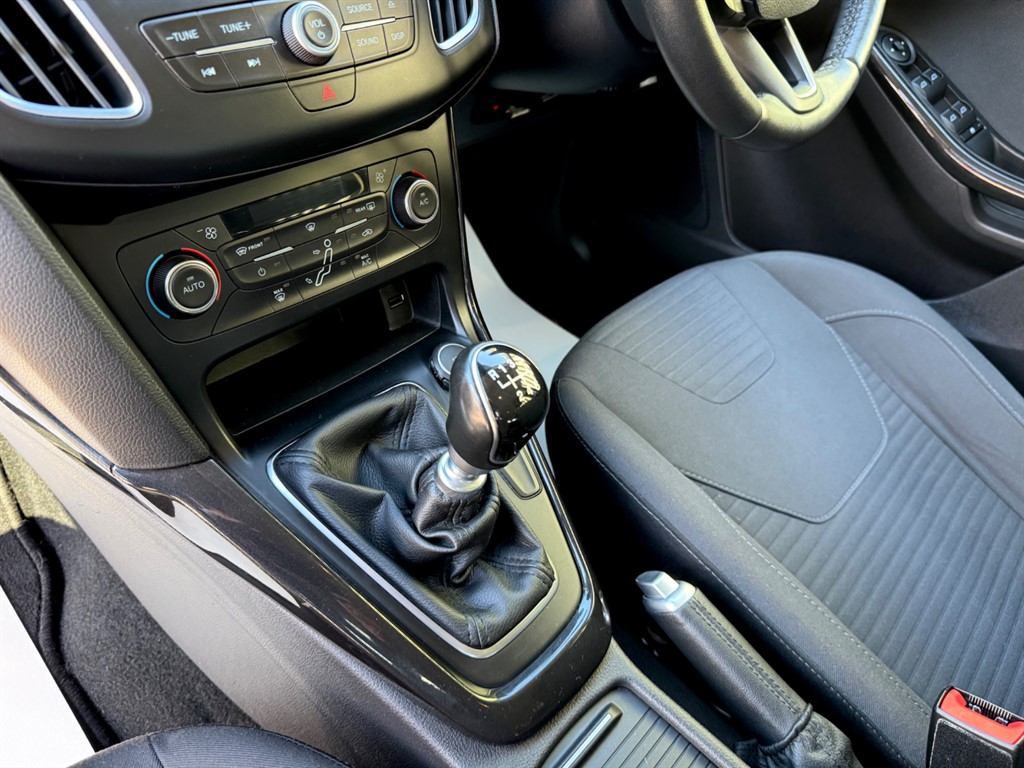 Used Ford Focus 2016 for sale - 76124903: Photo 24