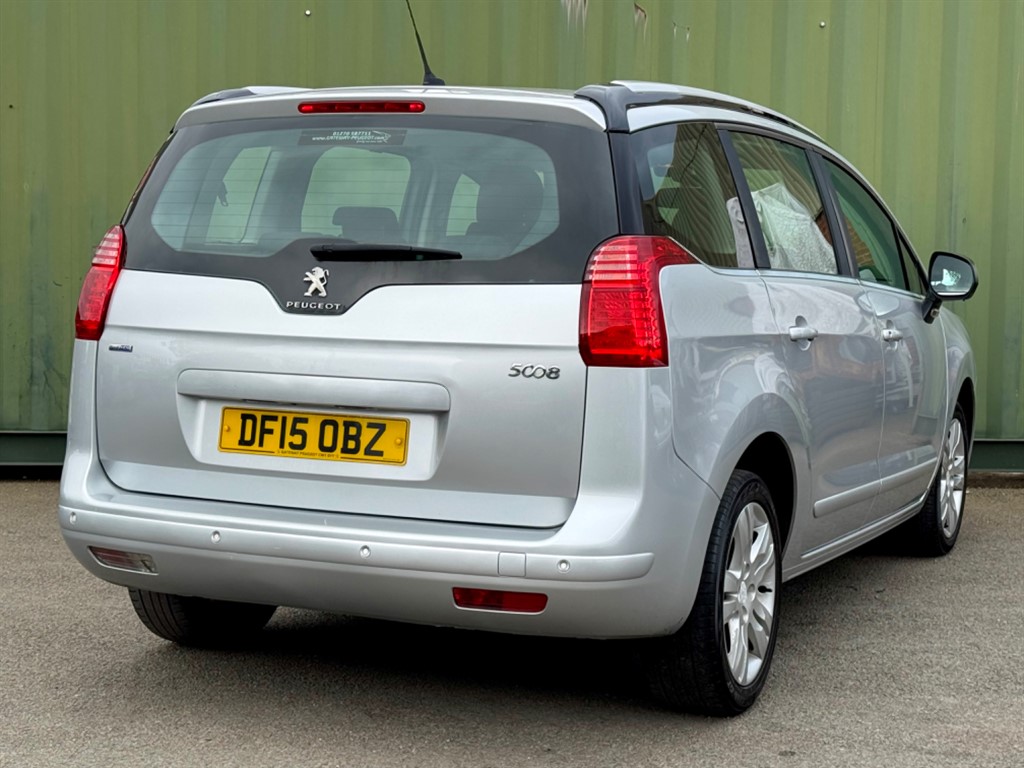 Used Peugeot 5008 2015 for sale - 76104516: Photo 14