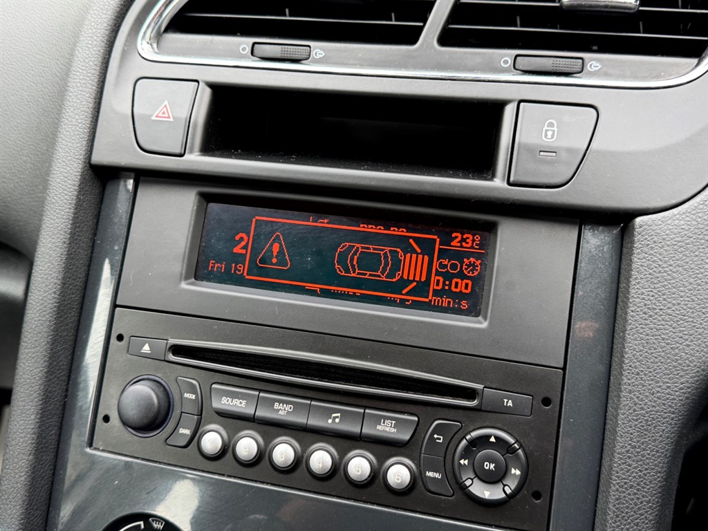 Used Peugeot 5008 2015 for sale - 76104516: Photo 18