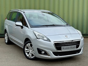 Peugeot - 5008