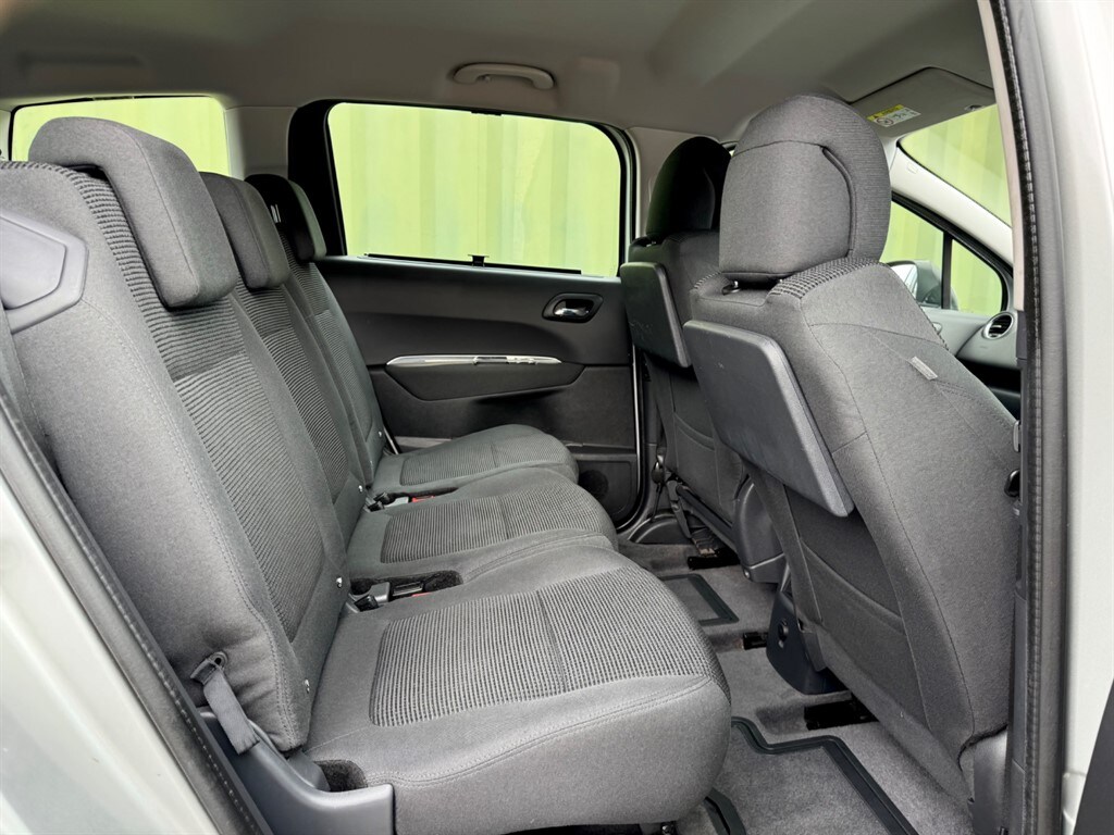 Used Peugeot 5008 2015 for sale - 76104516: Photo 30