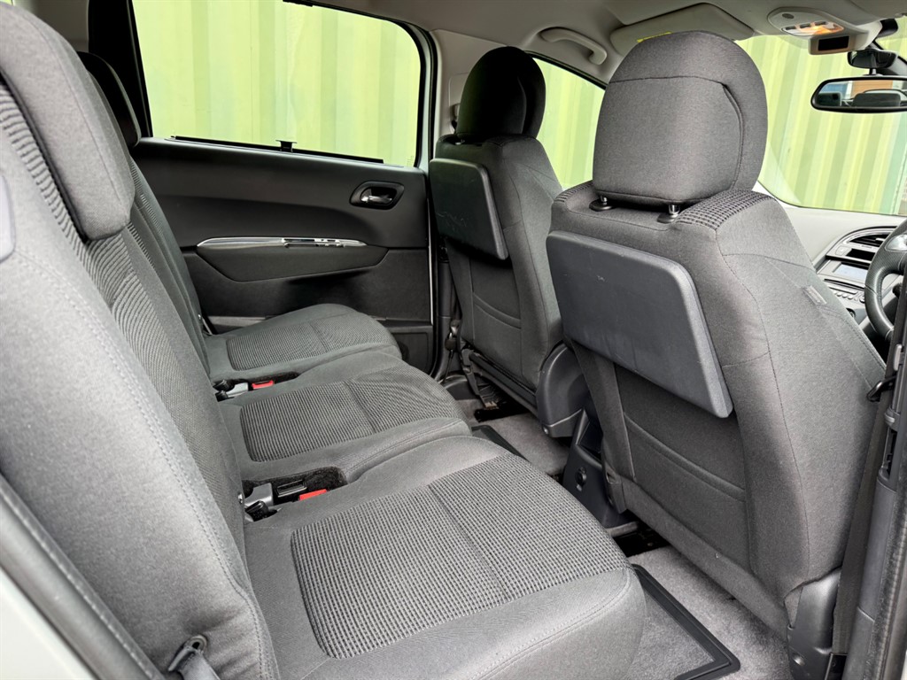 Used Peugeot 5008 2015 for sale - 76104516: Photo 31