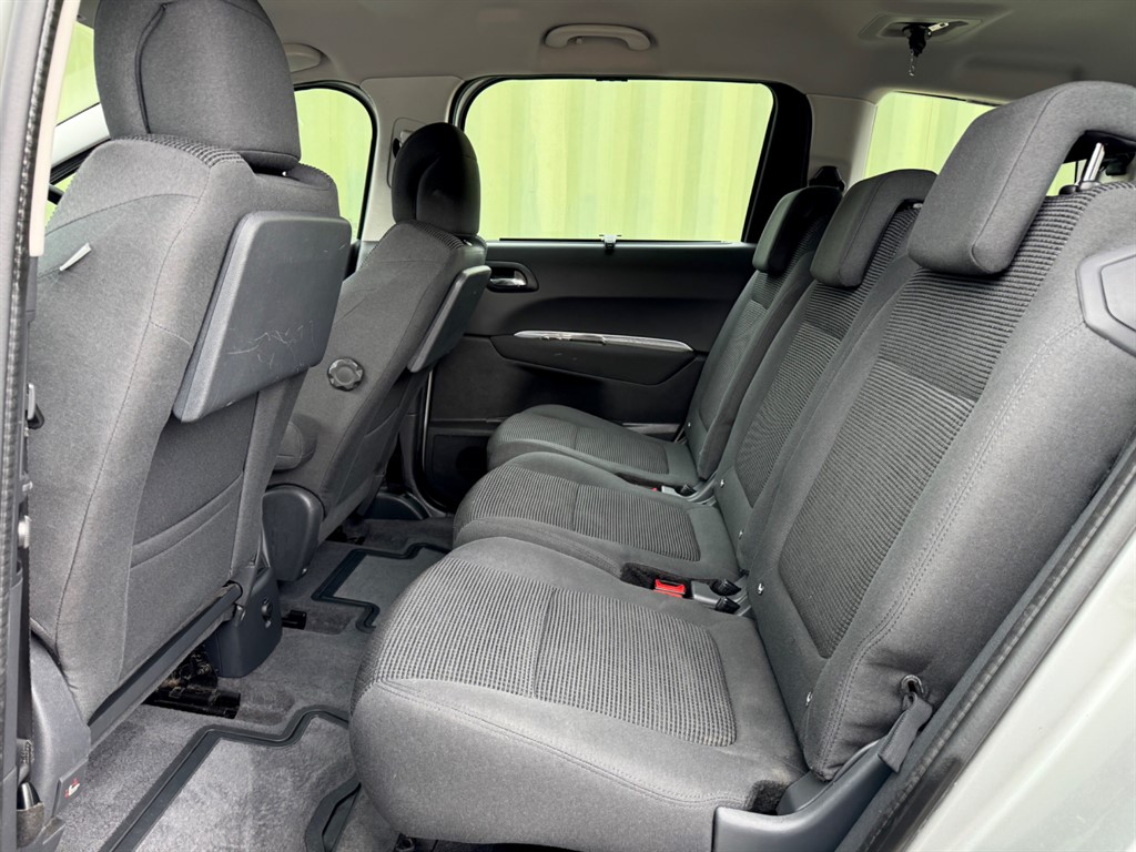 Used Peugeot 5008 2015 for sale - 76104516: Photo 34