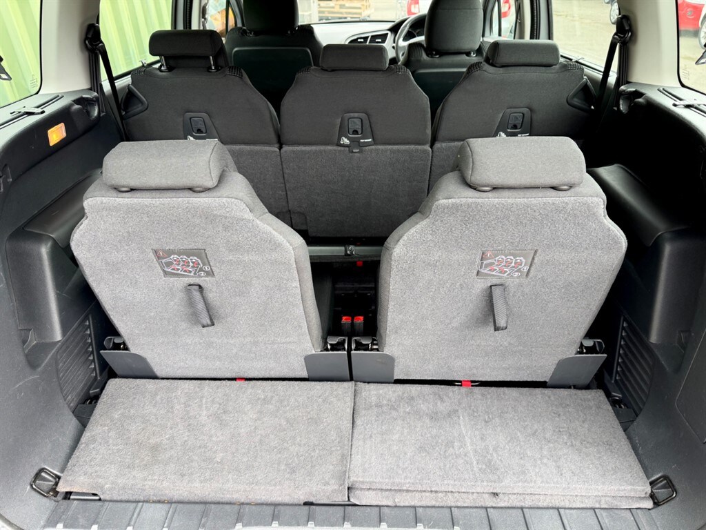 Used Peugeot 5008 2015 for sale - 76104516: Photo 37