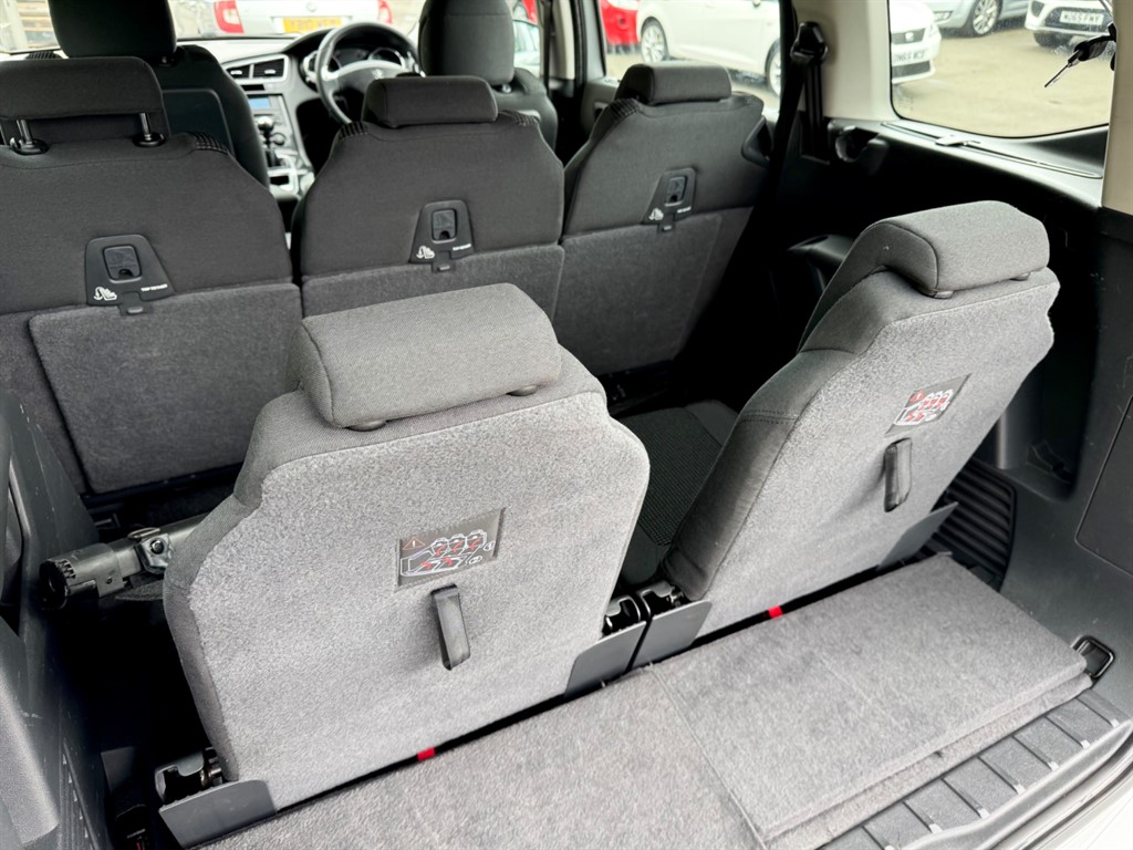 Used Peugeot 5008 2015 for sale - 76104516: Photo 38