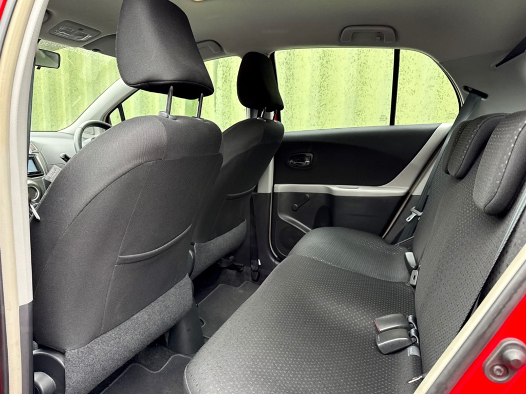 Used Toyota Yaris 2011 for sale - 77600710: Photo 27