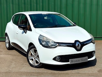 Used Renault Clio 2016 for sale - 79333455: Photo