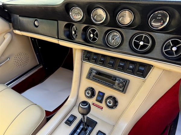 Used Jensen Interceptor 1974 for sale - 75572439: Photo 21