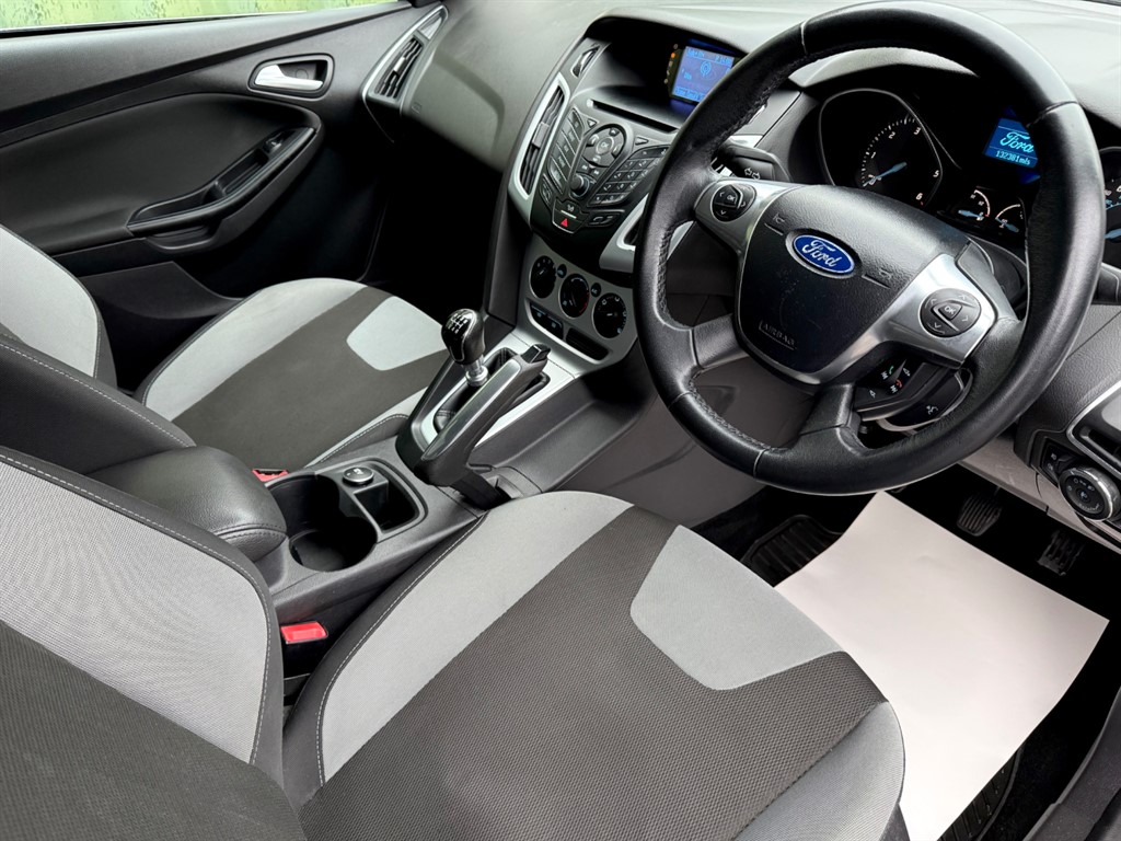 Used Ford Focus 2011 for sale - 77600723: Photo 15