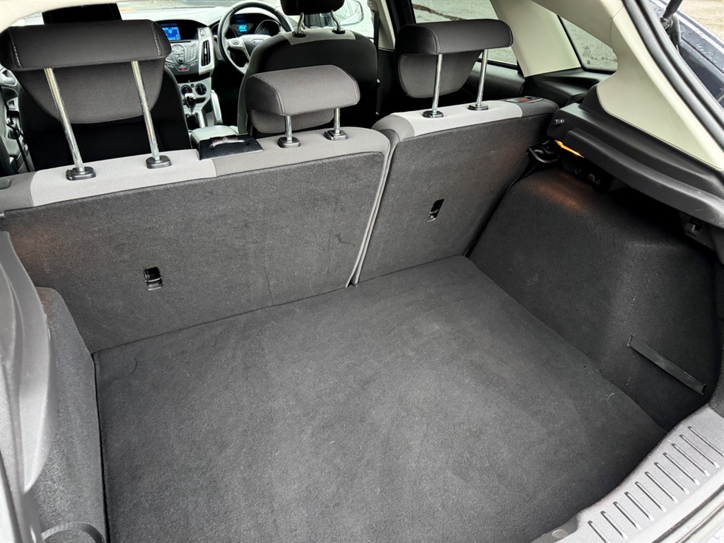 Used Ford Focus 2011 for sale - 77600723: Photo 27