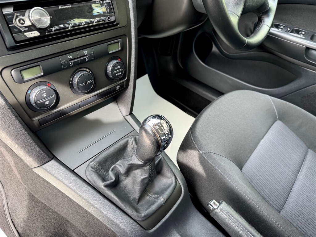 Used Skoda Octavia 2008 for sale - 75922231: Photo 24