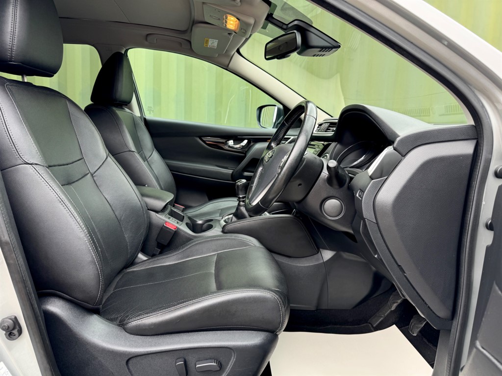 Used Nissan Qashqai 2014 for sale - 76355301: Photo 3