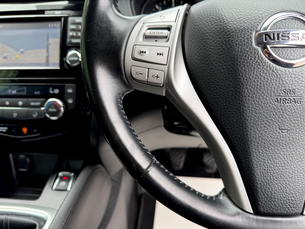 Used Nissan Qashqai 2014 for sale - 76355301: Photo 32