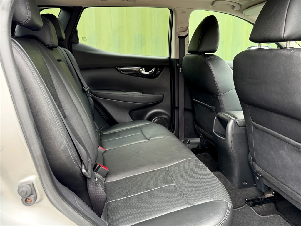 Used Nissan Qashqai 2014 for sale - 76355301: Photo 38