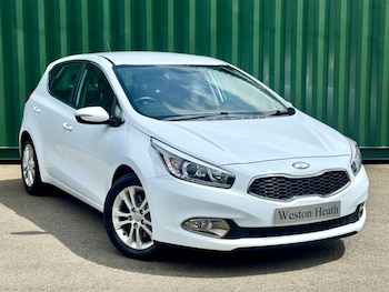 Used Kia Ceed 2013 for sale - 78941915: Photo