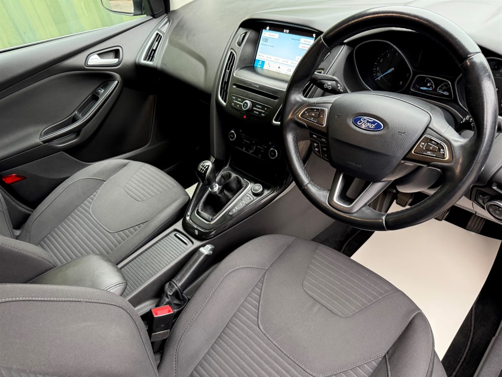 Used Ford Focus 2017 for sale - 76344228: Photo 15