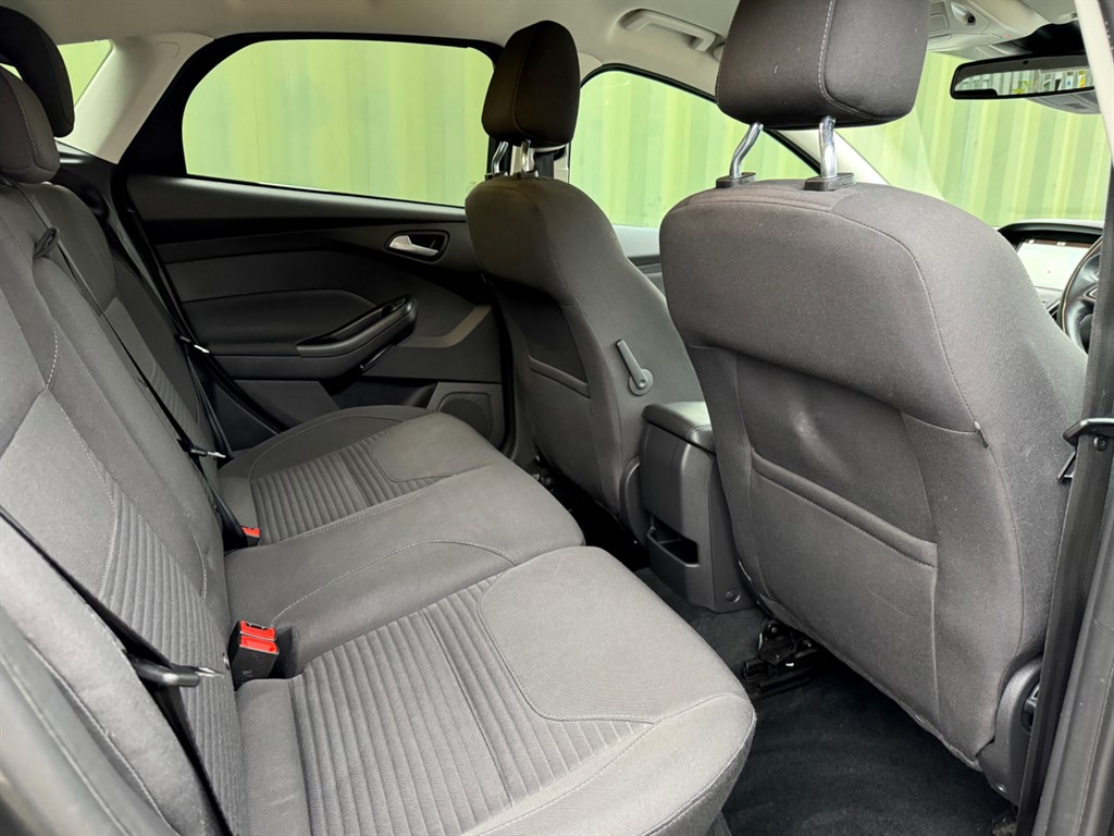 Used Ford Focus 2017 for sale - 76344228: Photo 40