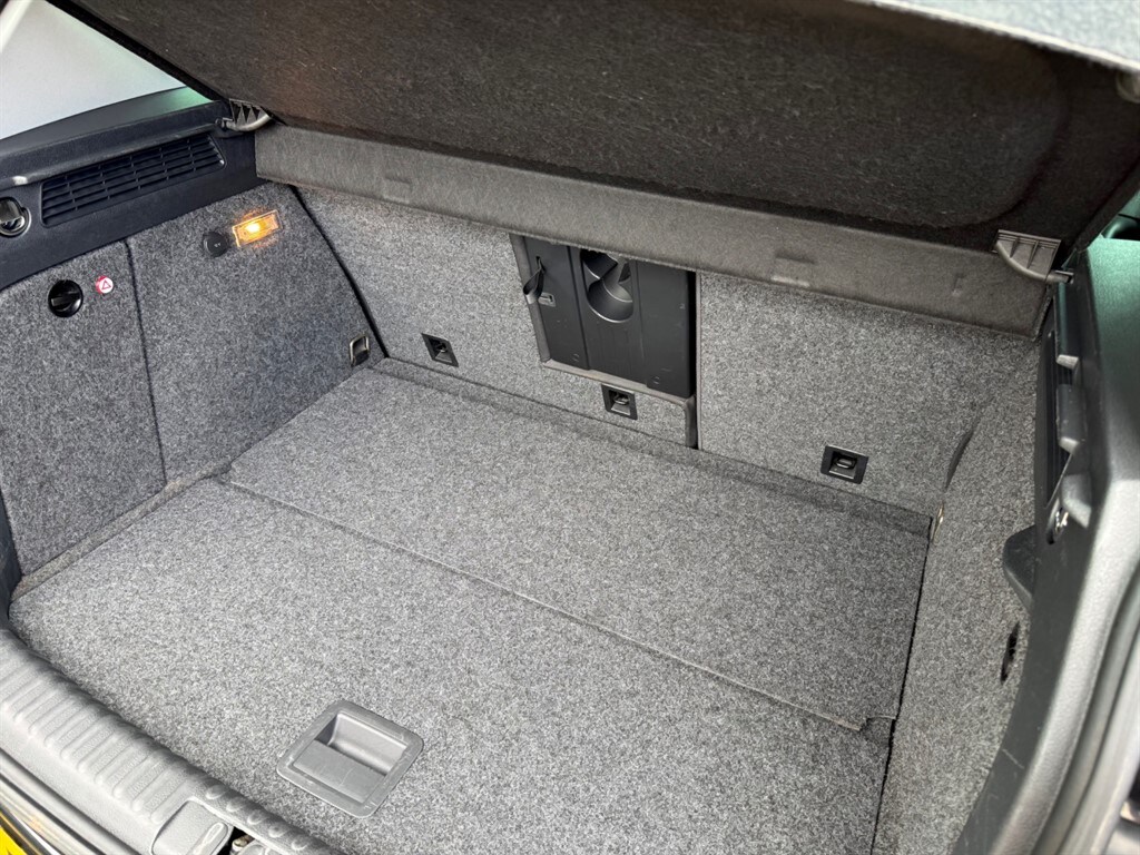 Used Volkswagen Tiguan 2015 for sale - 75702874: Photo 43