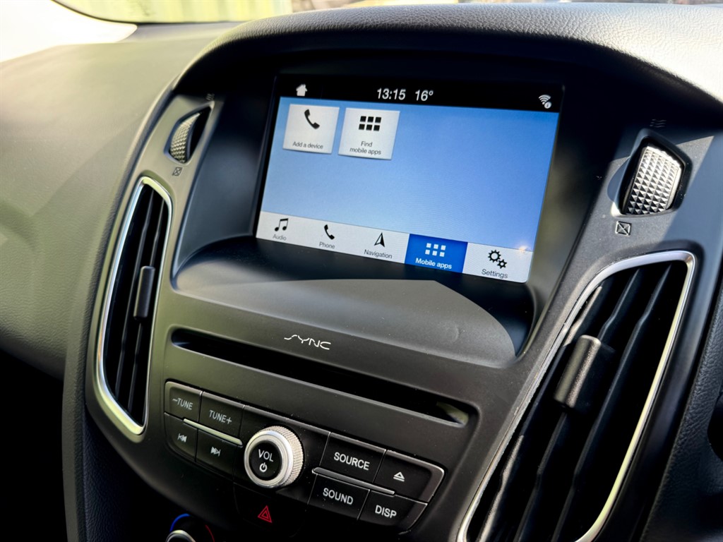 Used Ford Focus 2017 for sale - 77960130: Photo 16