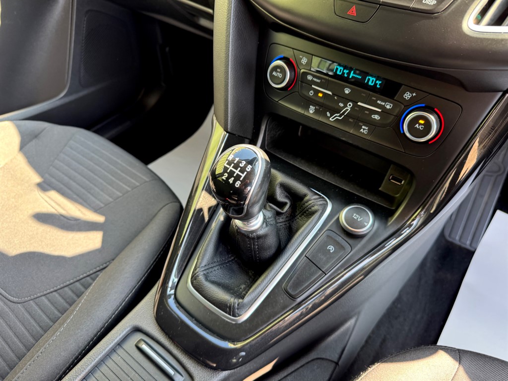 Used Ford Focus 2017 for sale - 77960130: Photo 18