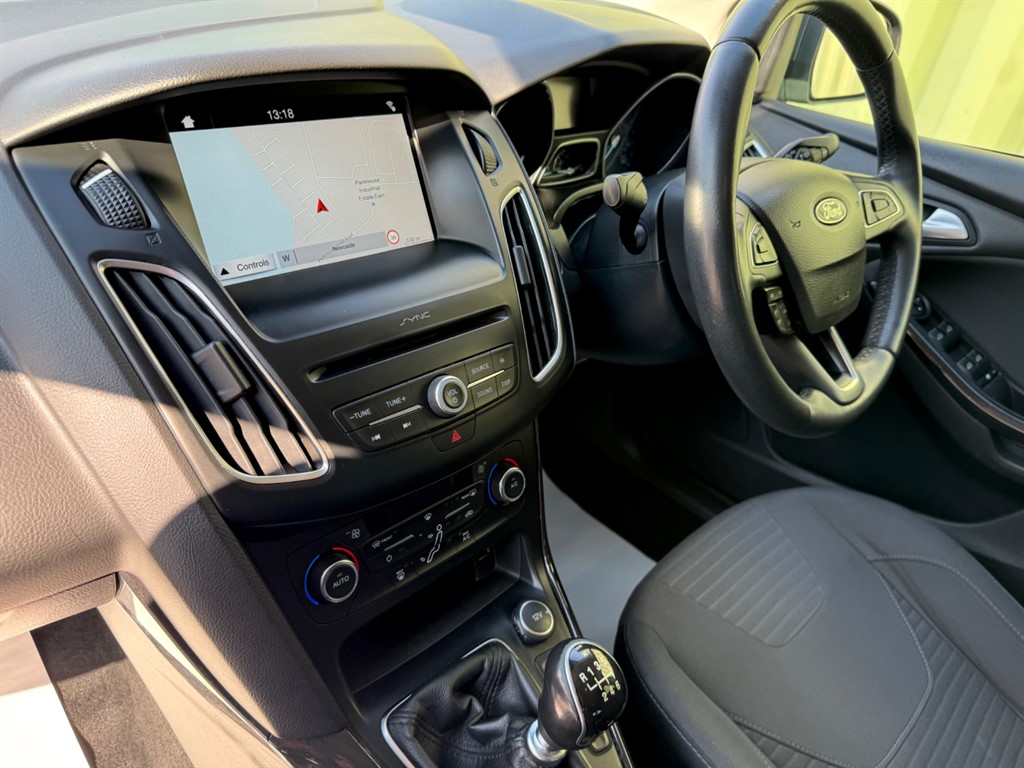 Used Ford Focus 2017 for sale - 77960130: Photo 22