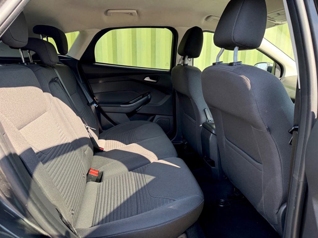 Used Ford Focus 2017 for sale - 77960130: Photo 33