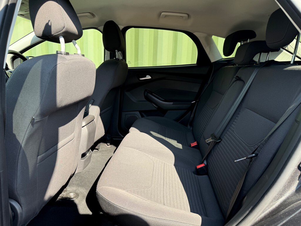 Used Ford Focus 2017 for sale - 77960130: Photo 35