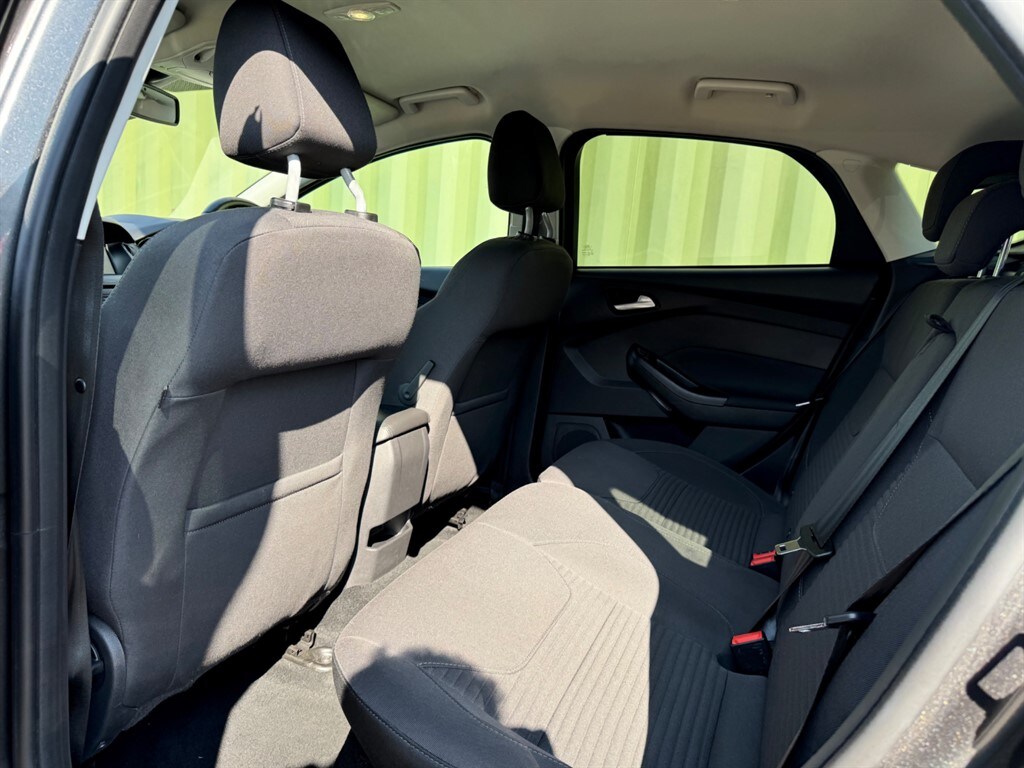 Used Ford Focus 2017 for sale - 77960130: Photo 36