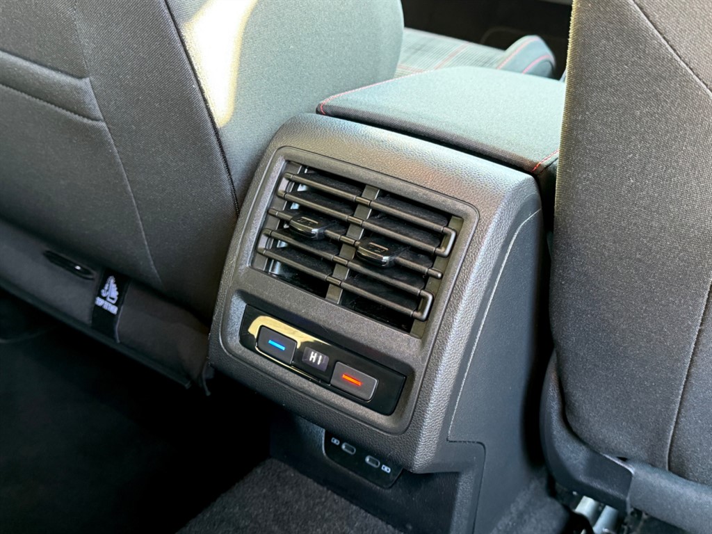 Used Volkswagen Golf 2021 for sale - 76722477: Photo 40