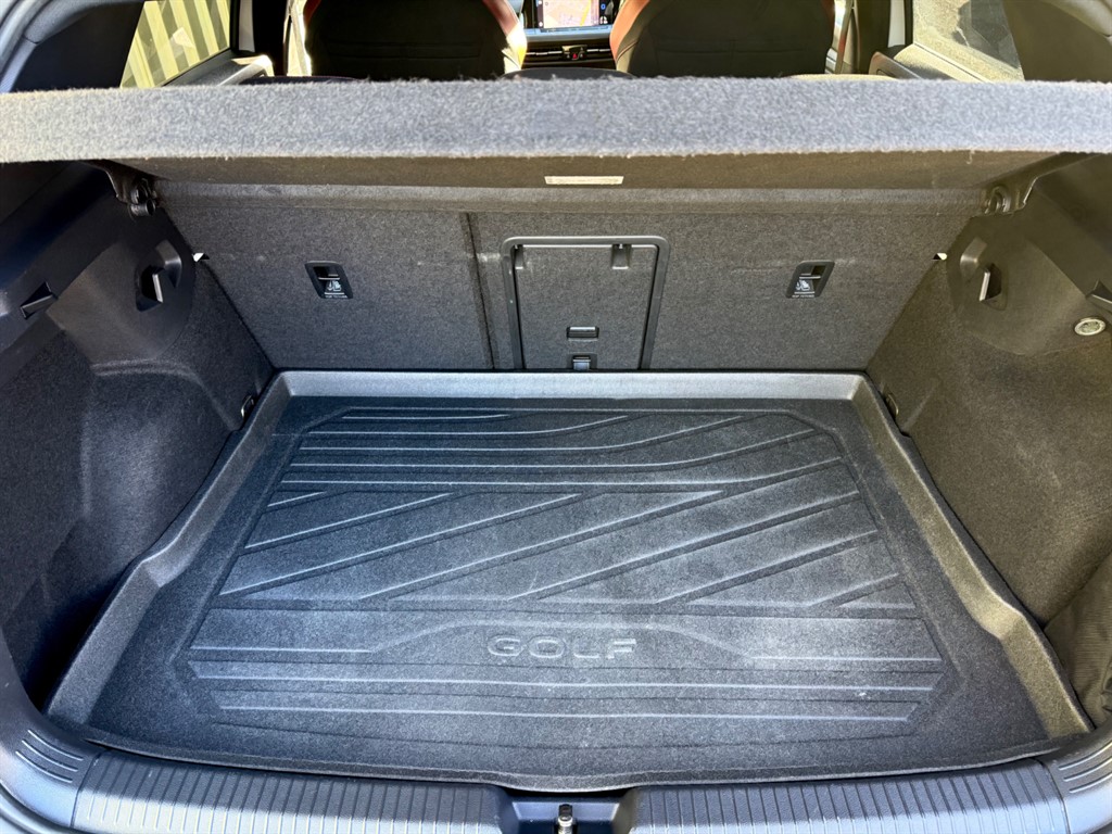 Used Volkswagen Golf 2021 for sale - 76722477: Photo 44