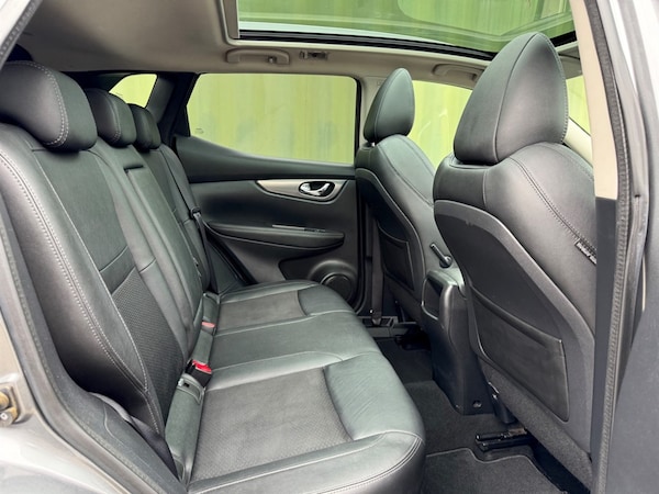 Used Nissan Qashqai 2018 for sale - 76104510: Photo 37