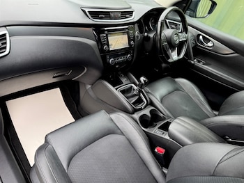 Used Nissan Qashqai 2018 for sale - 76104510: Photo 4