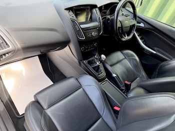 Used Ford Focus 2016 for sale - 78278012: Photo