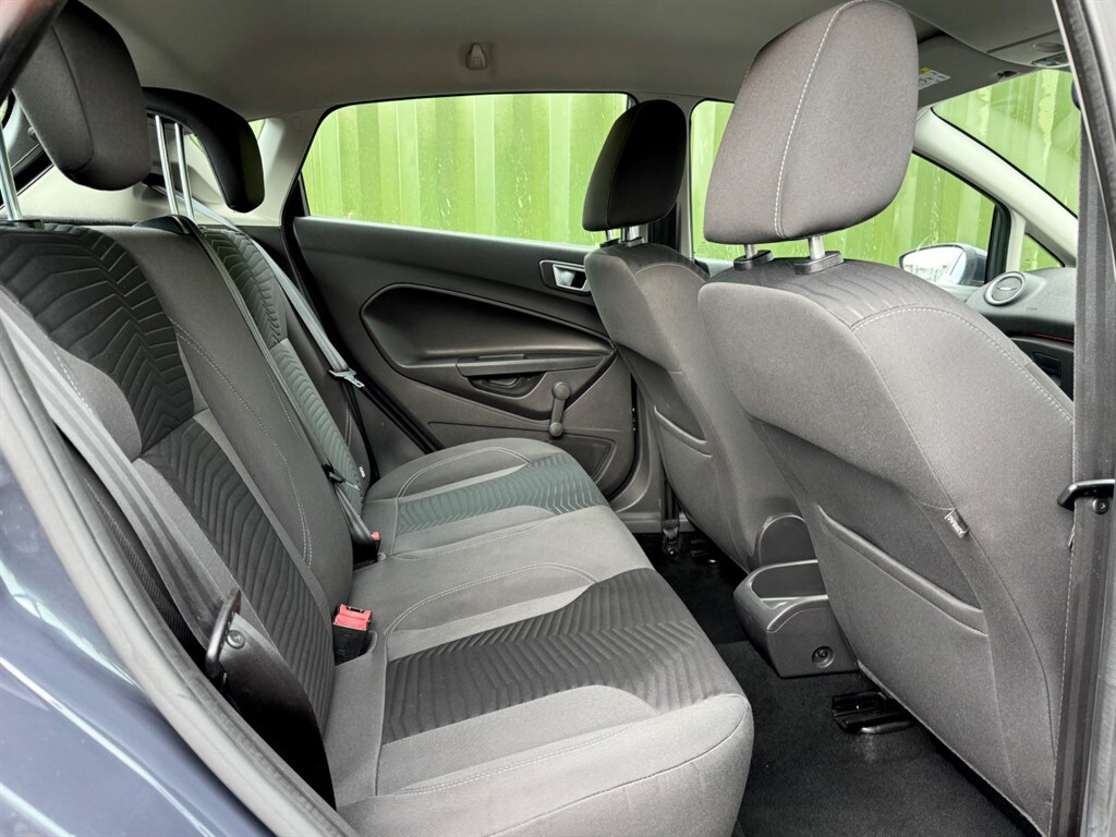 Used Ford Fiesta 2014 for sale - 77928005: Photo 33